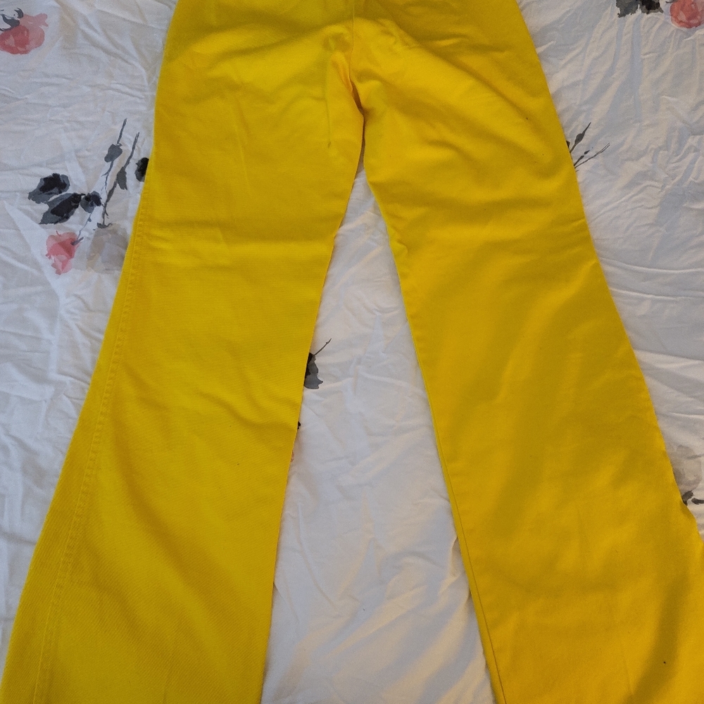Yellow Pants - Picture 3 of 4